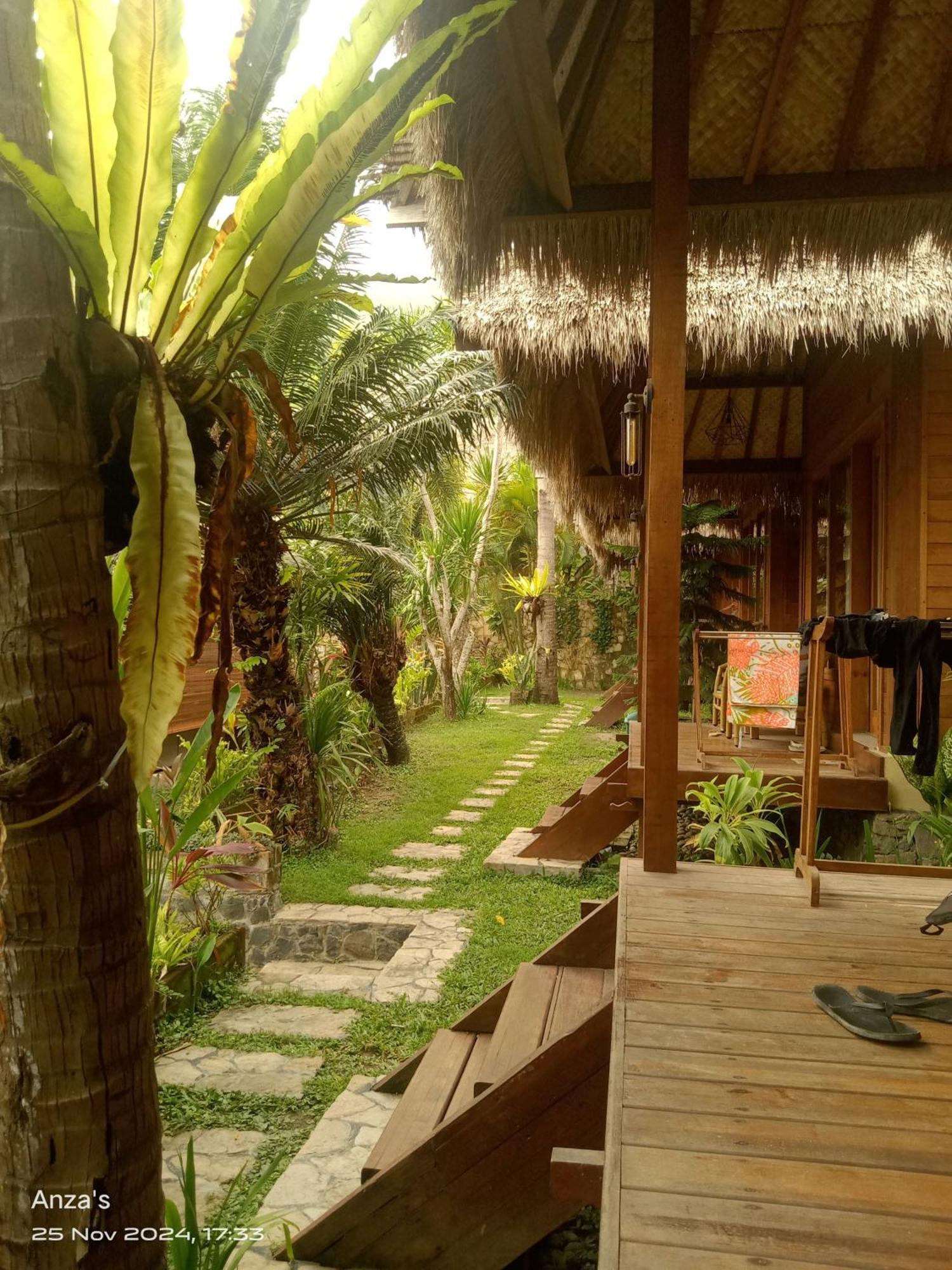 Village Vibes Lombok Kuta  ภายนอก รูปภาพ